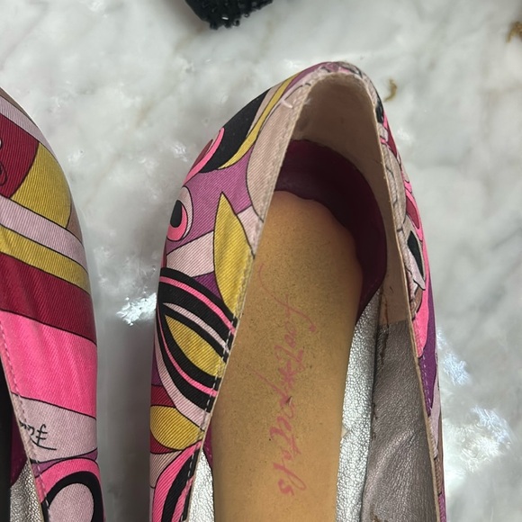 Emilio Pucci Pink and Purple Multi Color Patterned Flats 37 - Picture 9 of 10